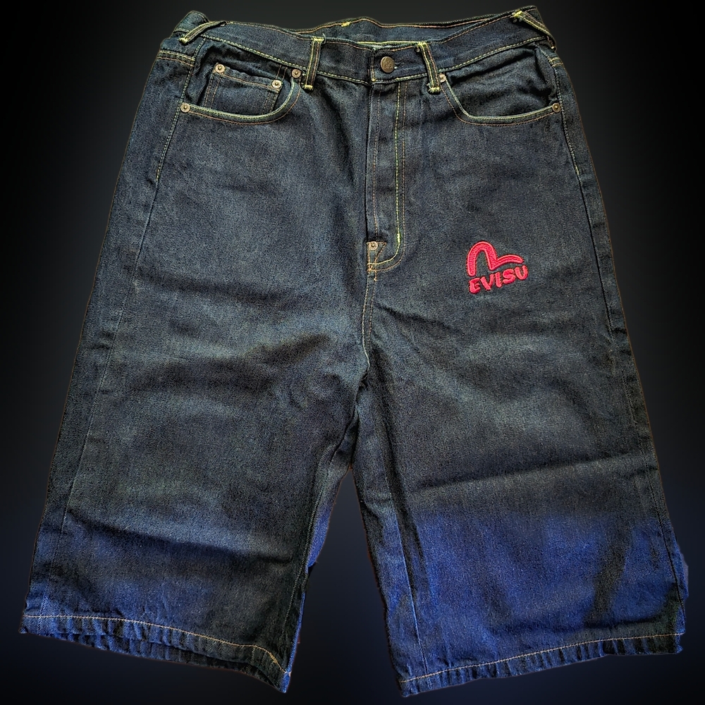 Vintage Evisu Men Jean shorts (rare) (MAKE OFFER NO LOW BALLS)